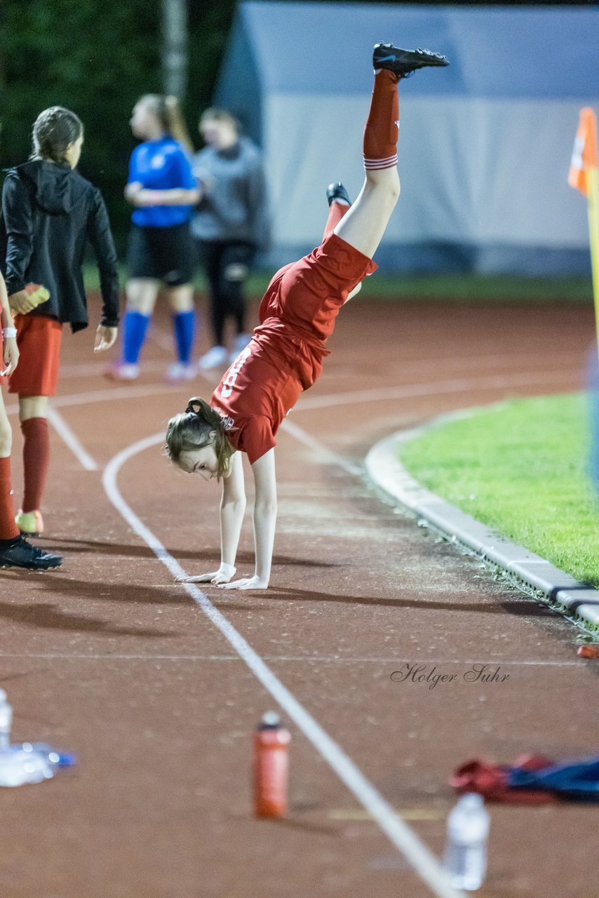 Bild 115 - Loewinnen Cup